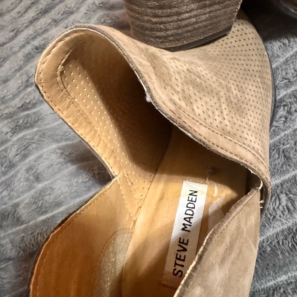 Steve Madden Beige Perforated Booties